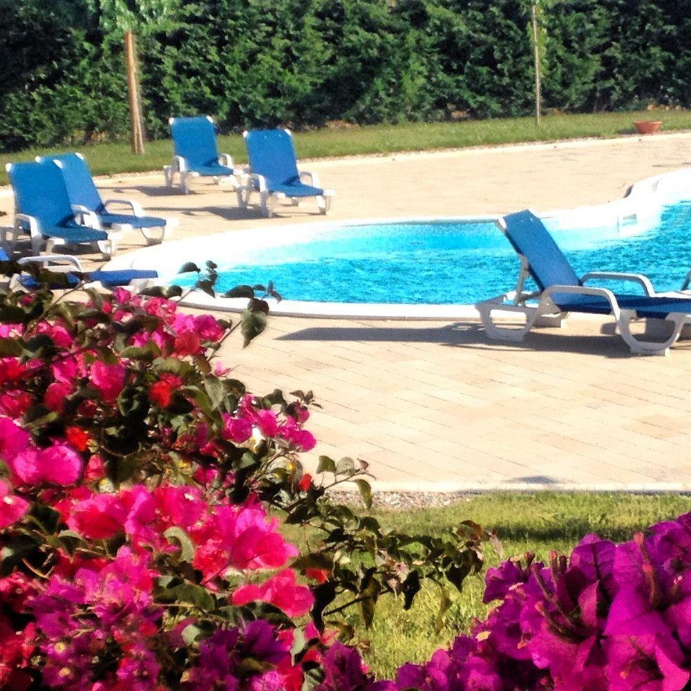 Torre Dantona Country Suites Поццалло Экстерьер фото